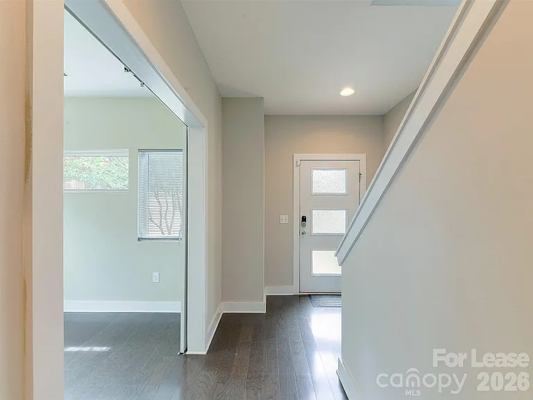 3115 Robeline Ln — Photo 5