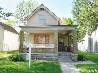 814 Lyon St NE, Grand Rapids, MI 49503