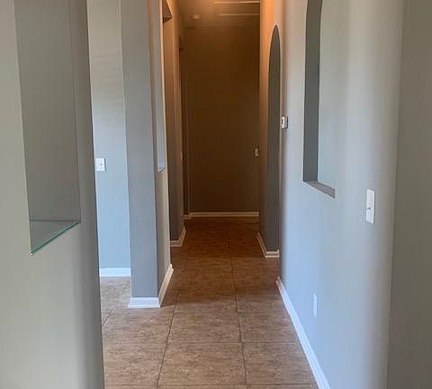 4th image of 1134 Dowling St