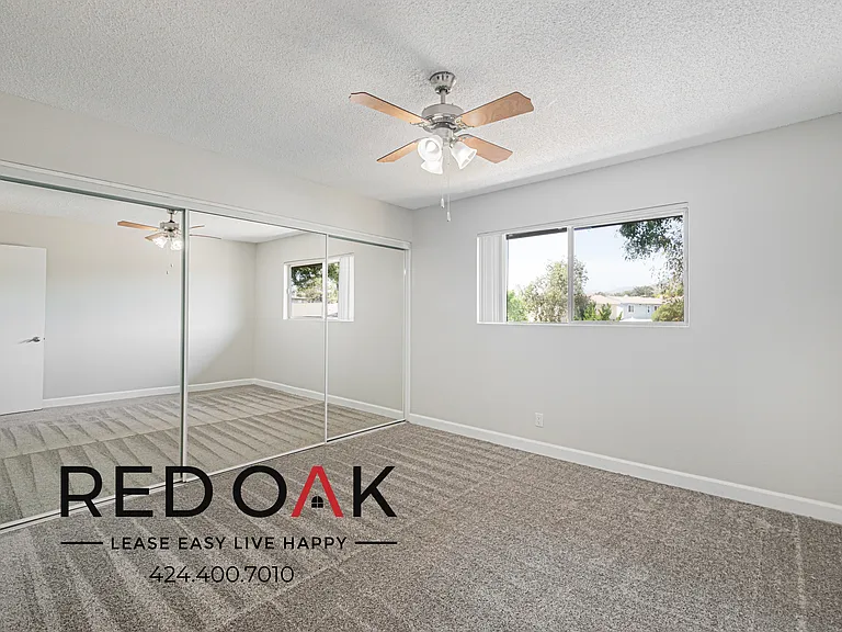 151 Drake St #23B — Photo 2