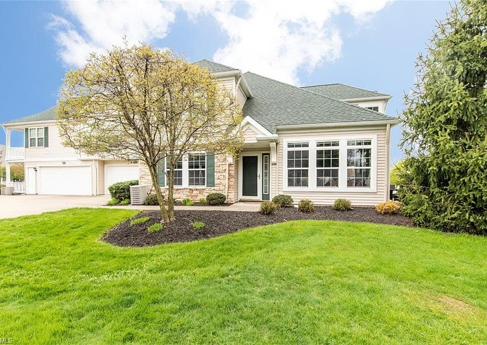 1st image of 340 W Legend Ct #B