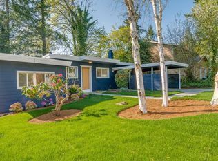 9743 Sand Point Way NE, Seattle, WA 98115