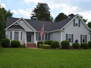8180 Redgate Ln, Mechanicsville, VA 23111