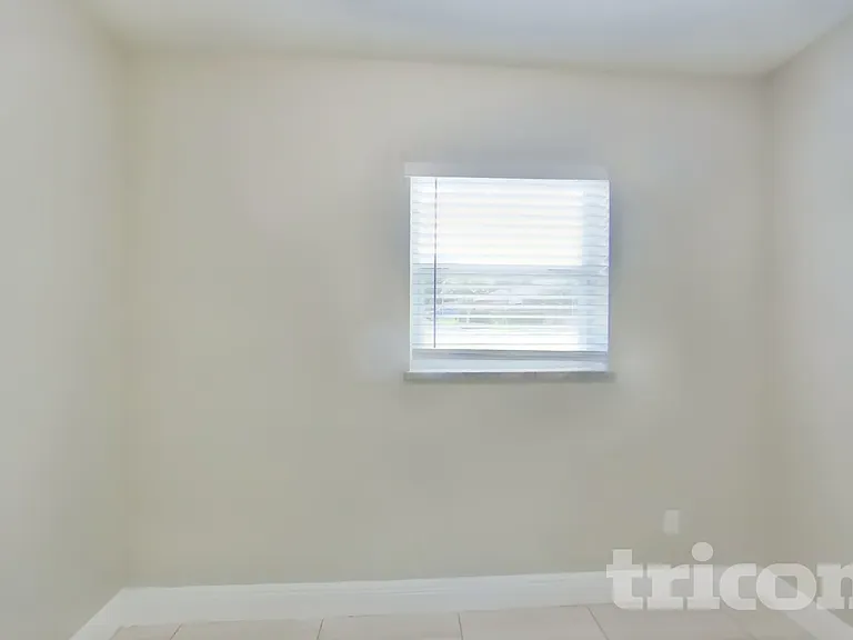 124 Upsala Rd — Photo 10
