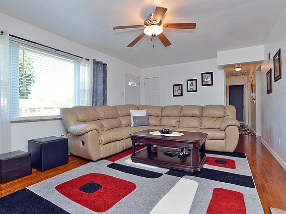 2nd image of 1126 Darding Dr