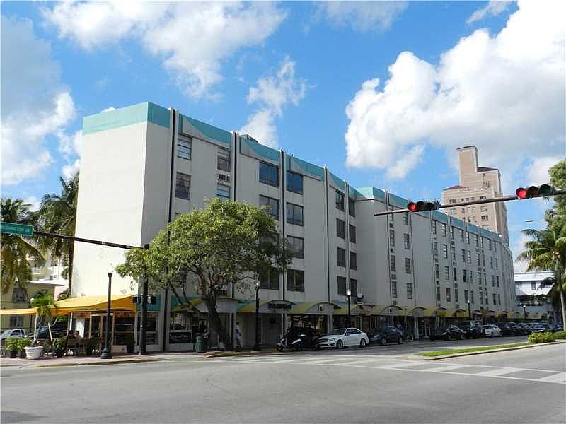 1st image of 710 Washington Ave APT 526