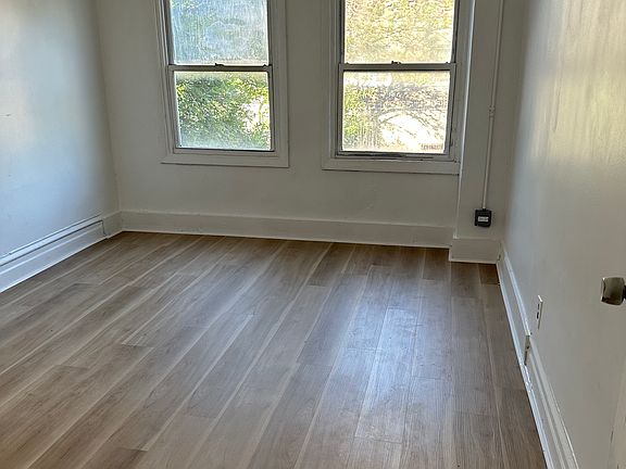 2nd image of 3347 S Wallace St #2F