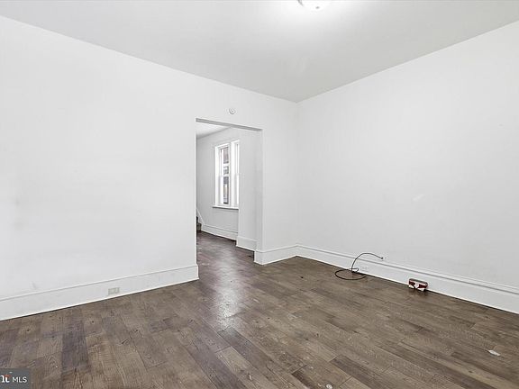 3rd image of 802 N 18th St