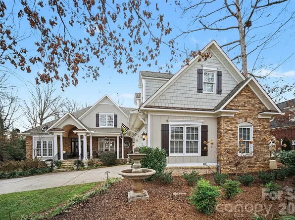 6722 Fox Ridge Cir #56, Davidson, NC 28036