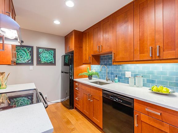 3rd image of 505 Cypress Point Dr Unit 145