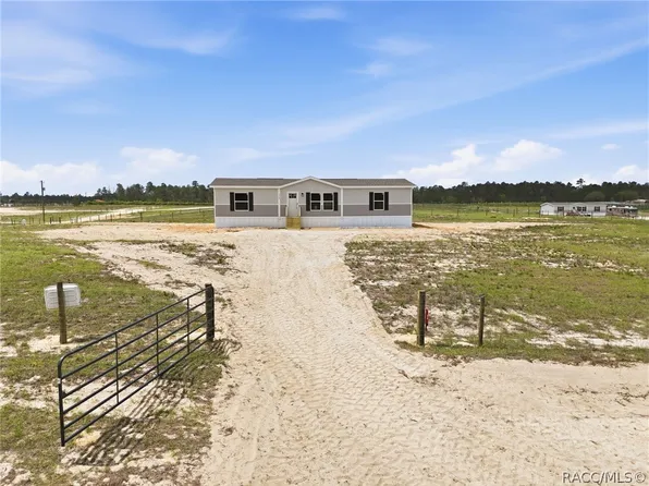 9358 N Unicorn Point, Dunnellon, FL 34433