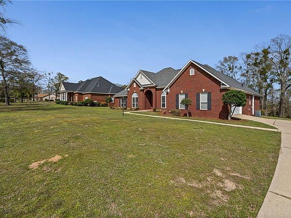 2nd image of 6090 Celeste Rd