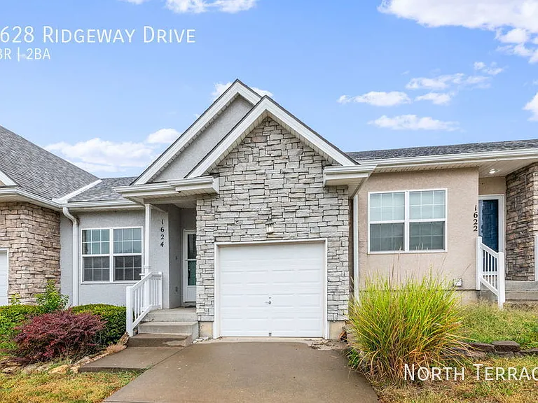 1628 Ridgeway Dr — Photo 22
