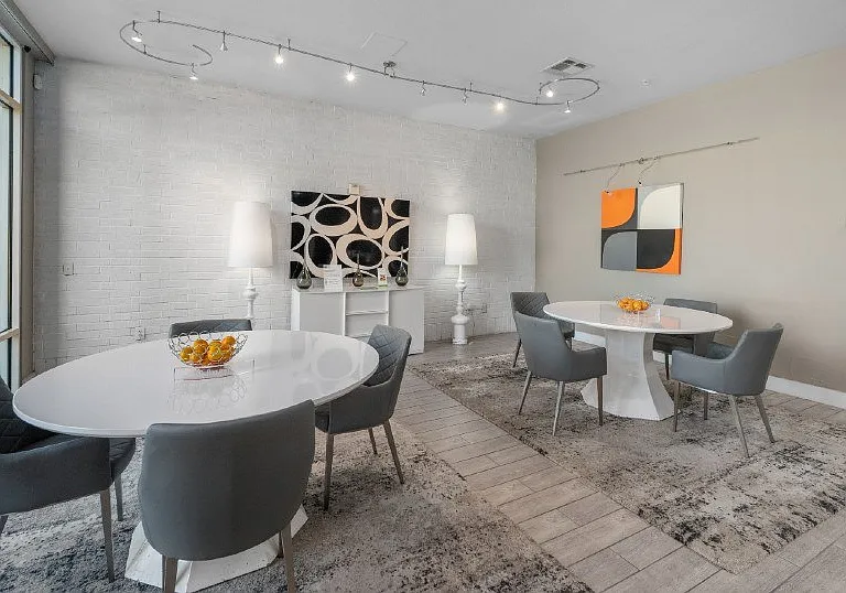 Galleria Parc Apartments — Photo 24