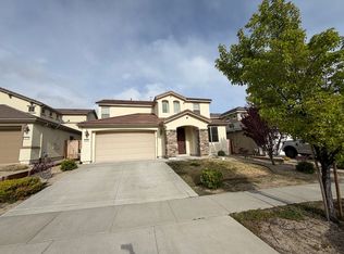 1450 Samantha Crest Trl, Reno, NV 89523
