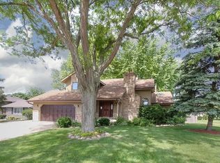 307 Woodworth St, Yorkville, IL 60560