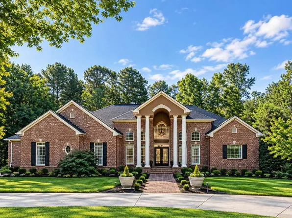 5211 Hadaway Rd NW, Kennesaw, GA 30152