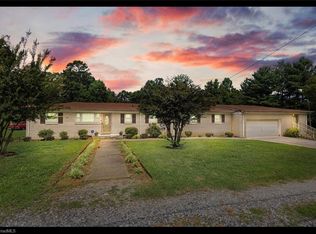 950 Totten Rd, Sedalia, NC 27249