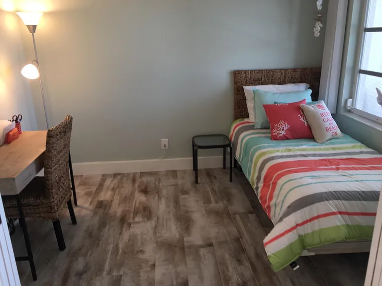 345 Mango St #304 — Photo 16