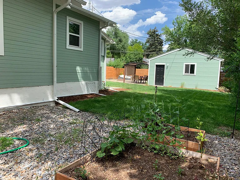 2528 Fenton St — Photo 11