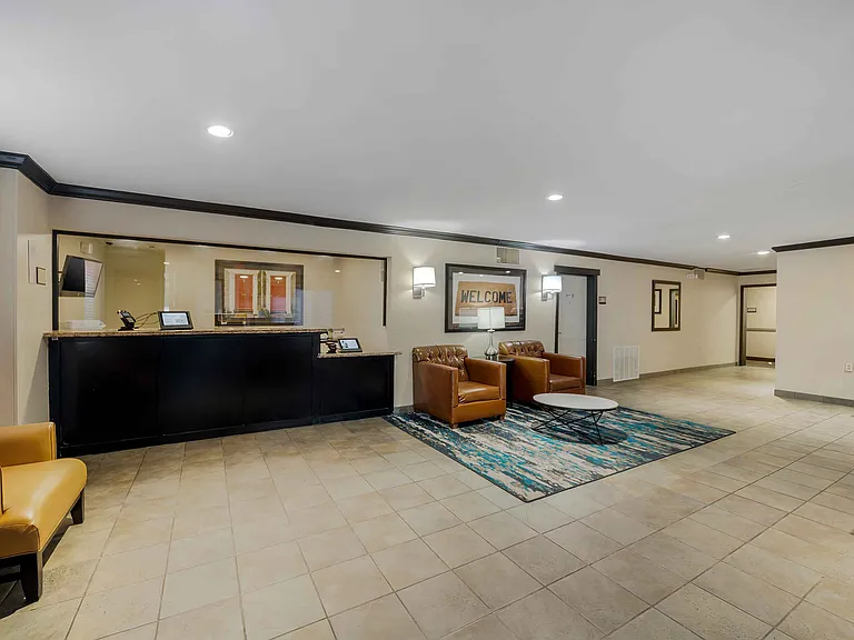 Lobby and Guest Check-in
