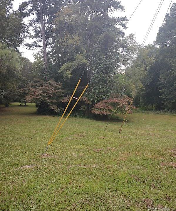 2nd image of 12514 Idlewild Rd