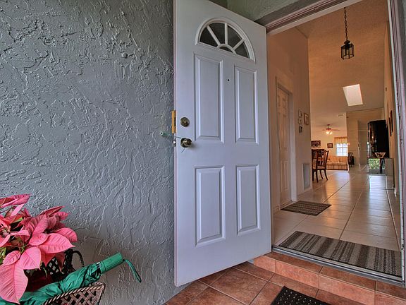 3rd image of 5293 Tiffany Anne Cir