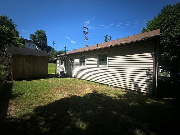 2nd image of 113 Ewart Ave