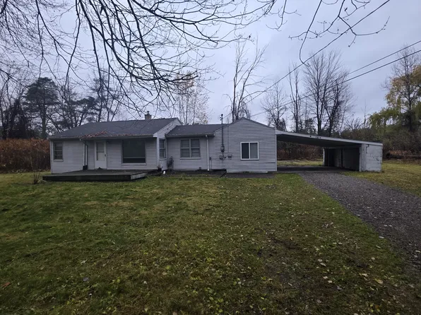 1904 Shepherd Dr, Midland, MI 48642