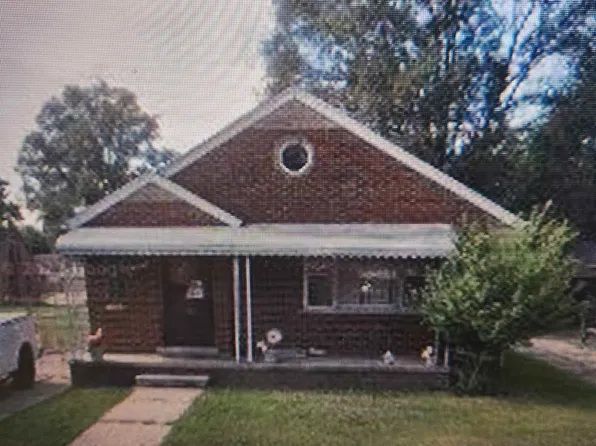 20879 Sunset Ave, Warren, MI 48091