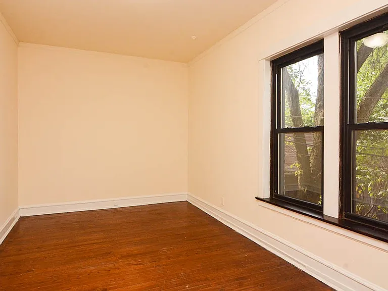 2426 N Sawyer Ave #W2 — Photo 15