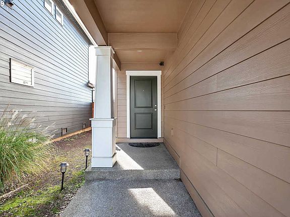 2nd image of 10044 NW Curtis St