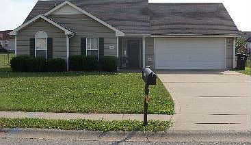 1st image of 1040 Waterford Cir