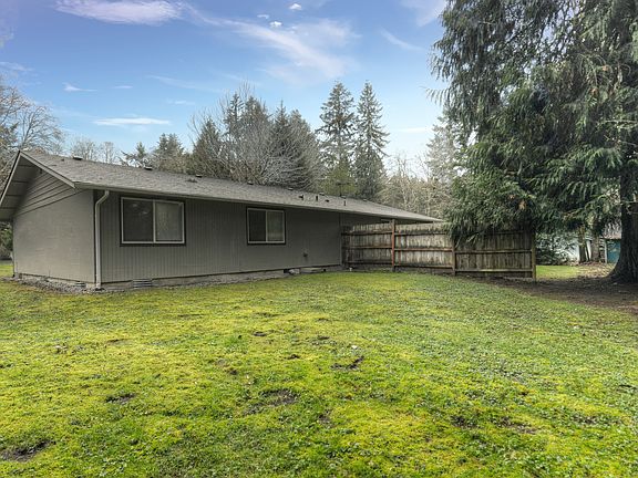 4th image of 3627 6th Ave NW #B