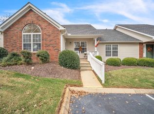 27 Bailess Ct, Greer, SC 29650
