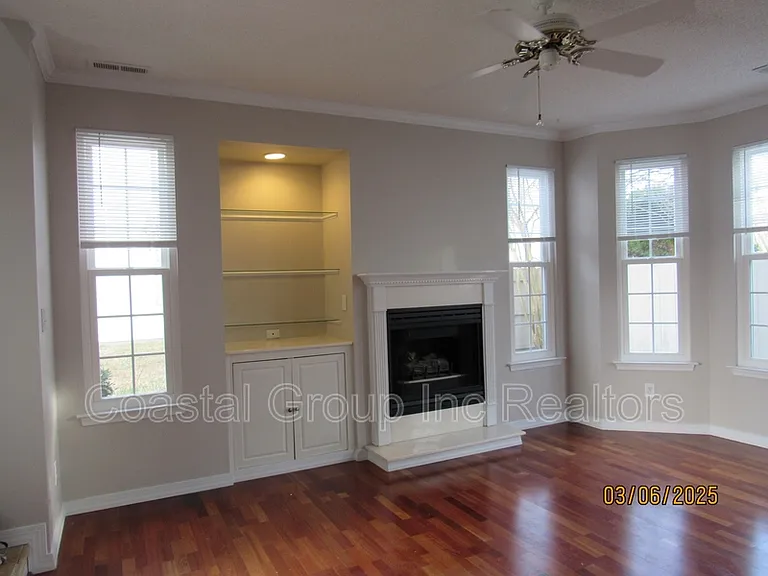 1538 Stillwood St — Photo 9