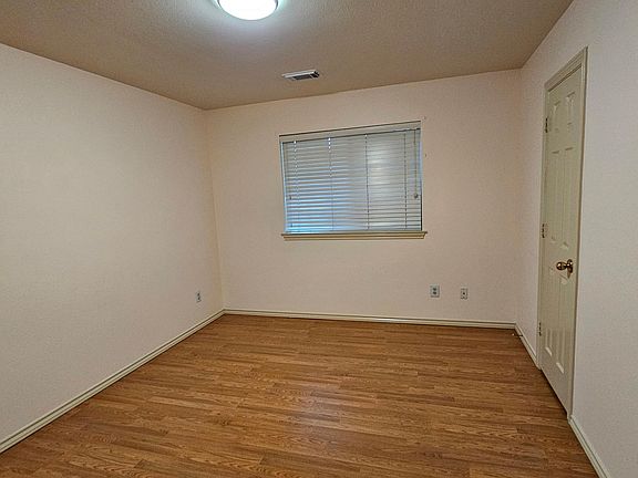 5th image of 1201 Boardwalk St