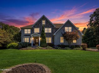 11 Swallow Tail Ct, Jackson, NJ 08527