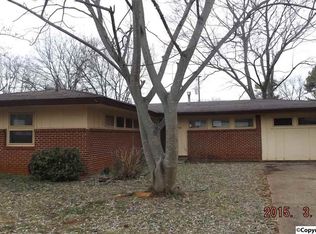 3508 Flamingo Rd SW, Huntsville, AL 35805