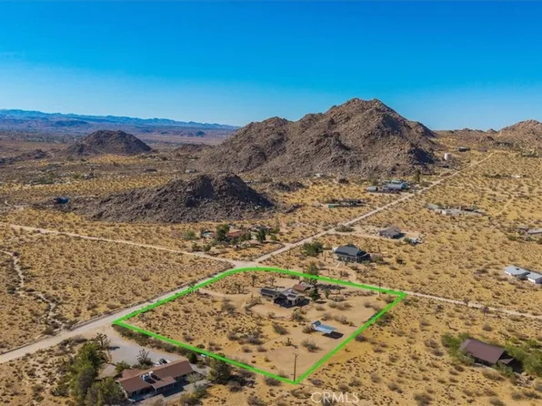 8715 Desert Shadows Rd, Joshua Tree, CA 92252