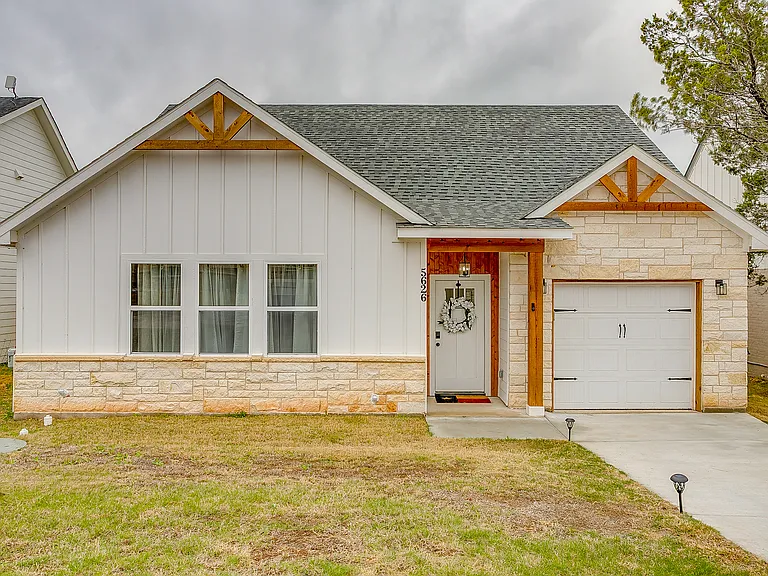 5626 Barkridge Dr — Photo 14