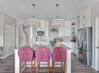 18739 Palisades Rdg, Moseley, VA 23120