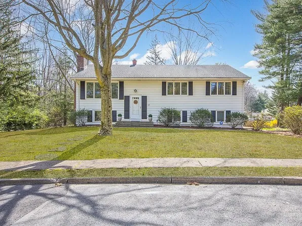 126 Autumn Drive, Tappan, NY 10983