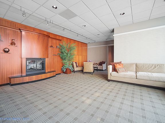 5th image of 201 N Westshore Dr APT 2801