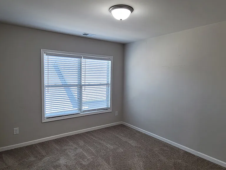 4185 Baverton Dr — Photo 19