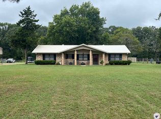 98 Hopkins Ln, New Boston, TX 75570