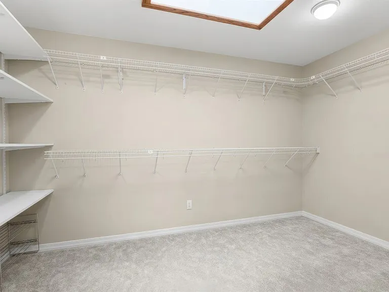 688 Willow Rd — Photo 20