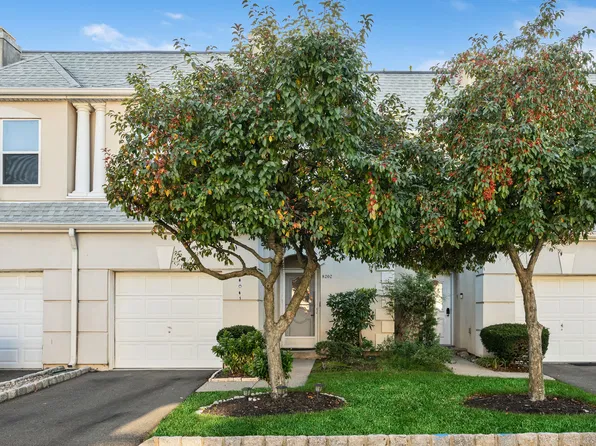 8202 Brittany Dr #8202, Wayne, NJ 07470