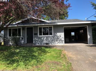154 N 6th St, Saint Helens, OR 97051