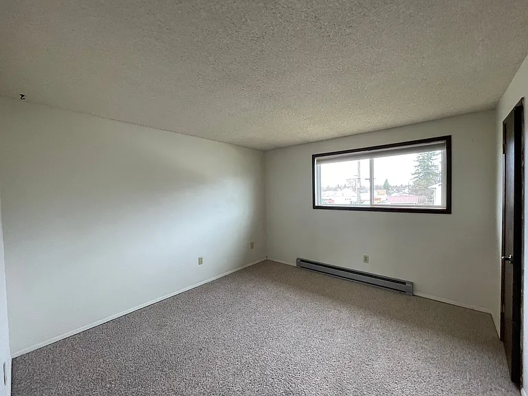 1703 E Cataldo Ave — Photo 11